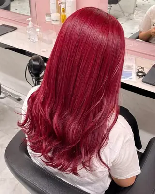 ロング カラー ワインレッド🍒ラベ ンダーKiyokaのヘアスタイル