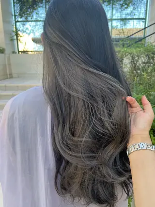 ロング カラー 🌺まなみ/ うる艶カラー🌺のヘアスタイル
