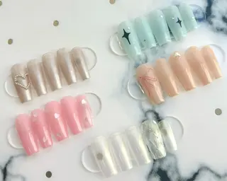 ネイル アカデミーサロン CALM　須藤のネイルデザイン