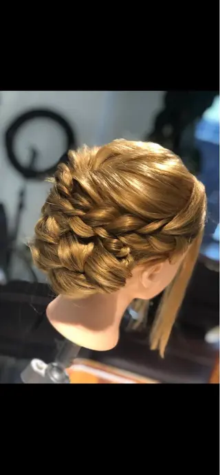 ロング ヘアローラン所属・💕 manaka🌺のヘアスタイル