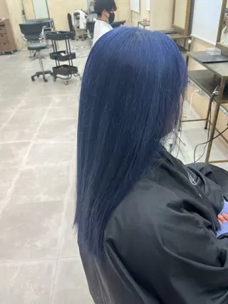 ロング カラー TRIERA 増川のヘアスタイル