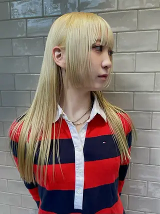 ミディアム カラー SALOWIN所属・ブリーチ✍️ ボブ✨レイヤーのヘアスタイル