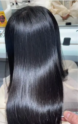 ミディアム 髪質改善カラー 清利あやなのヘアスタイル