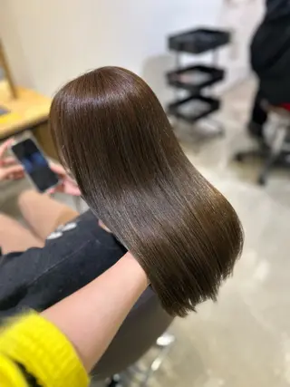 セミロング カラー Journey所属・政木 きららのヘアスタイル