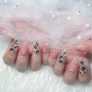 ネイル Yudia Minoriのネイルデザイン