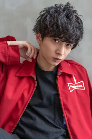 ミディアム パーマ メンズ FM【エフエム】HAVANA所属・💈圧倒的メンズ特化 明大前美容師💈のヘアスタイル