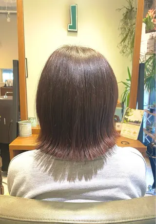 ミディアム LiC えりのヘアスタイル
