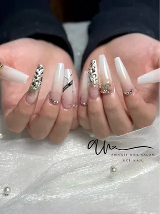 ネイル 山崎 成美のネイルデザイン