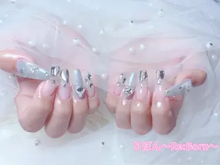 セミロング りぼん Re:Bonrのネイルデザイン