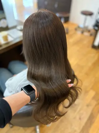 ロング カラー 透明感美肌カラー/ 岡田澪香のヘアスタイル