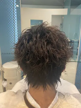 カラー パーマ メンズ 鈴木 真悠のヘアスタイル