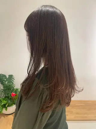 ロング 山田 和のヘアスタイル