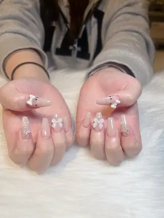 ネイル Naru Kelinailのネイルデザイン