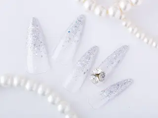 ネイル 💗🪽Tiary Nail🪽💗のネイルデザイン