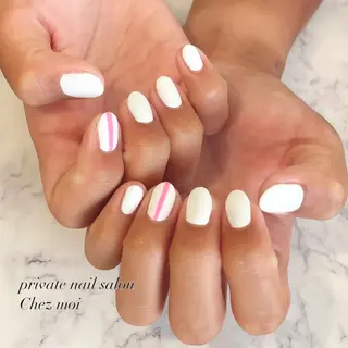 ネイル KOMINE TOMOKOのネイルデザイン