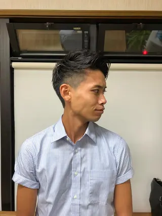 ショート パーマ メンズ ヒロ銀座所属・牧 颯斗のヘアスタイル