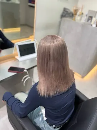 ミディアム カラー Lapis シオンのヘアスタイル