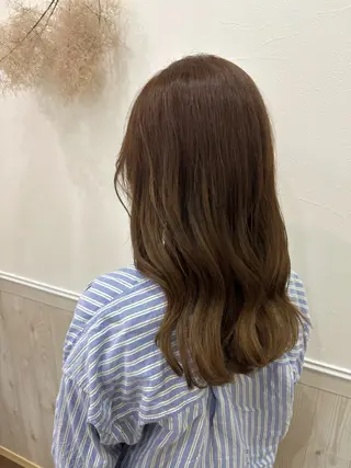 ミディアム Nuku.所属・s. satsukiのヘアスタイル