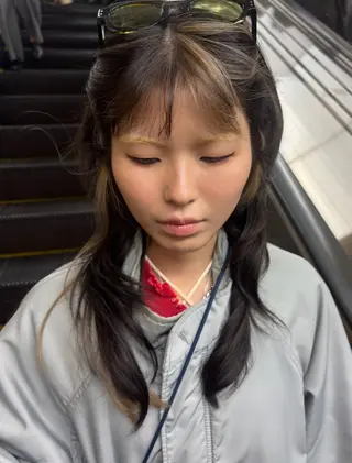 セミロング ふちゃく はるなのヘアスタイル