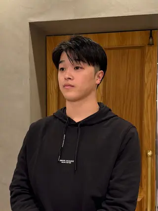 メンズ AILERON 陣岸のヘアスタイル