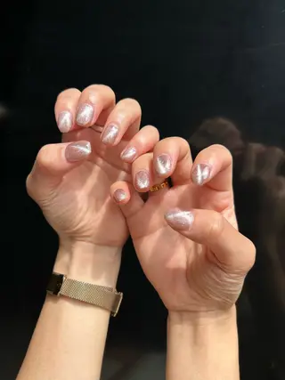 ネイル F. MOEのネイルデザイン