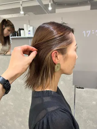 ミディアム REAL所属・ブリーチハイトーン 木谷 陽己のヘアスタイル