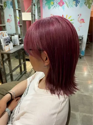 ミディアム レディースカット THIARA 👑のヘアスタイル