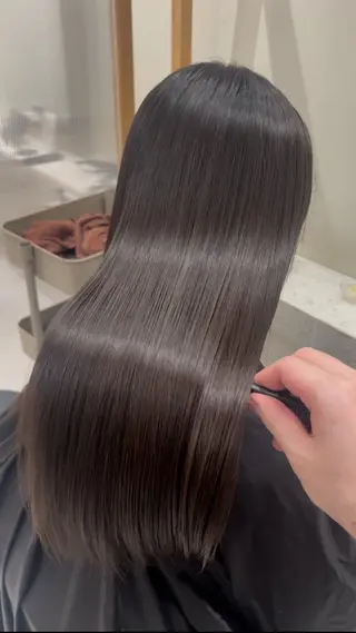 ロング 🎨透明感モテカラー DAIKI🎨のヘアスタイル