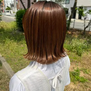 ミディアム カラー 溝口 奈穂のヘアスタイル