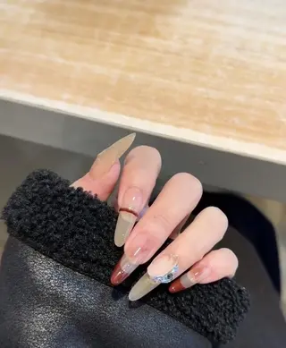 ネイル inf リエネイルサロンのネイルデザイン