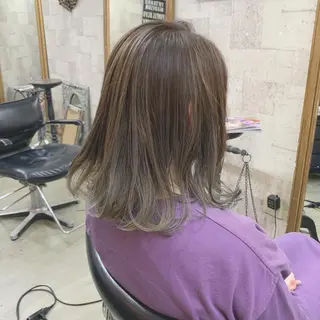 ミディアム インナーカラー/天神 ブリーチ/吉田のヘアスタイル