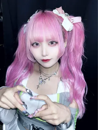 ロング ハイトーンエクステ 🎩カズキ🎩のヘアスタイル