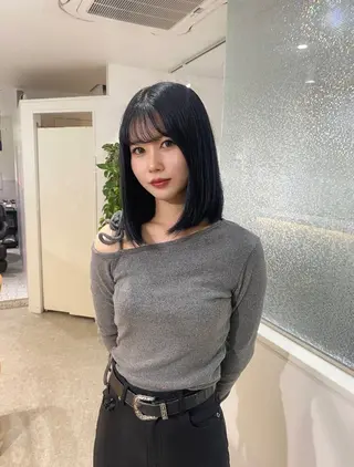 カラー AO所属・RISAKO 艶髪モテヘア🎀府中のヘアスタイル