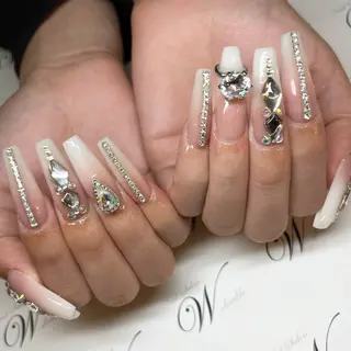 ロング ネイルサロン ダブルのネイルデザイン