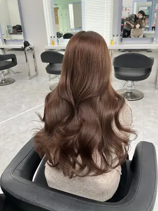 セミロング カラー ヘアアレンジ Ella所属・nana【艶髪】/ レイヤー/縮毛矯正のヘアスタイル