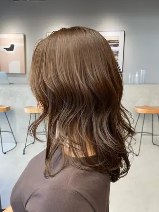 ミディアム カラー ヘアアレンジ マエダ リョウのヘアスタイル