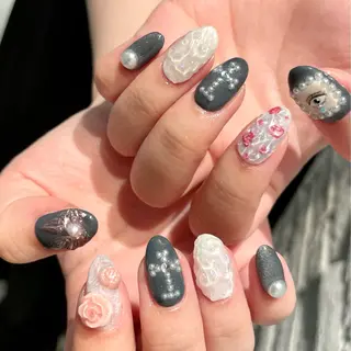 ミディアム m kaori𓃟のネイルデザイン