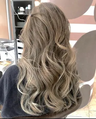 ロング TOKIO所属・大江 樹のヘアスタイル