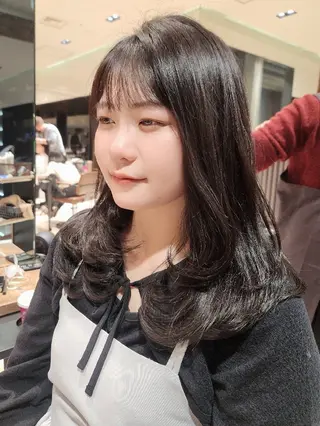 ロング Nanako。/韓国 ヘア/顔周りカットのヘアスタイル