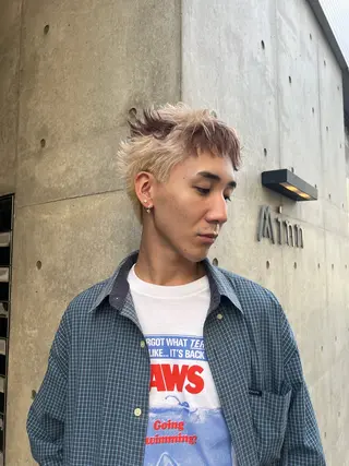 ショート カラー メンズ 大阪メンズハイトーン /スパイキー/RAIのヘアスタイル