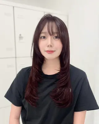 ロング うる艶韓国ヘア 🤍りんのヘアスタイル