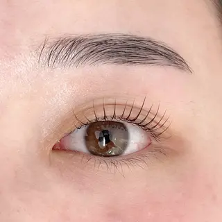 アイブロウ 田村 莉子のマツエク・マツパデザイン