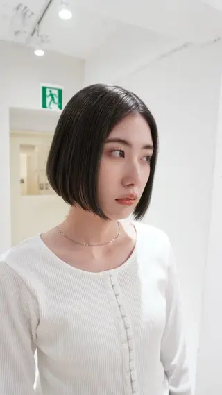 ショート 透明感グレージュ カラー大夢🫧のヘアスタイル