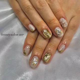 ネイル デコパーツが得意♪ ネイル/眉毛/エステの眉毛・アイブロウイメージ