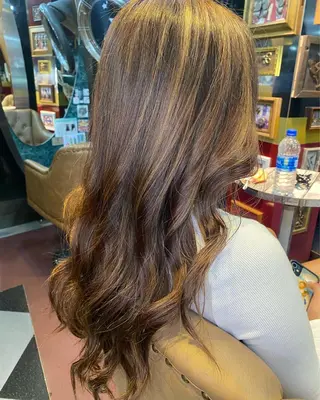 カラー レイヤーカット/ カラー/長谷恵花のヘアスタイル