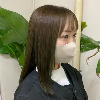 セミロング 透明感カラー 【問屋町】moe🪿のヘアスタイル