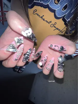 ネイル byeol  nail (ビョルネイル)所属・🌧byeol nail🤍のネイルデザイン