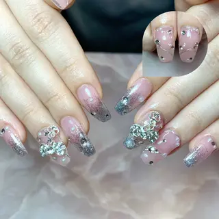 ネイル Rose Glass 高蔵寺店のネイルデザイン