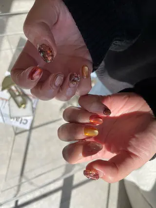 ショート écrin所属・kouno megumiのネイルデザイン