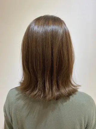 ミディアム カラー IVY joure Suzu.のヘアスタイル